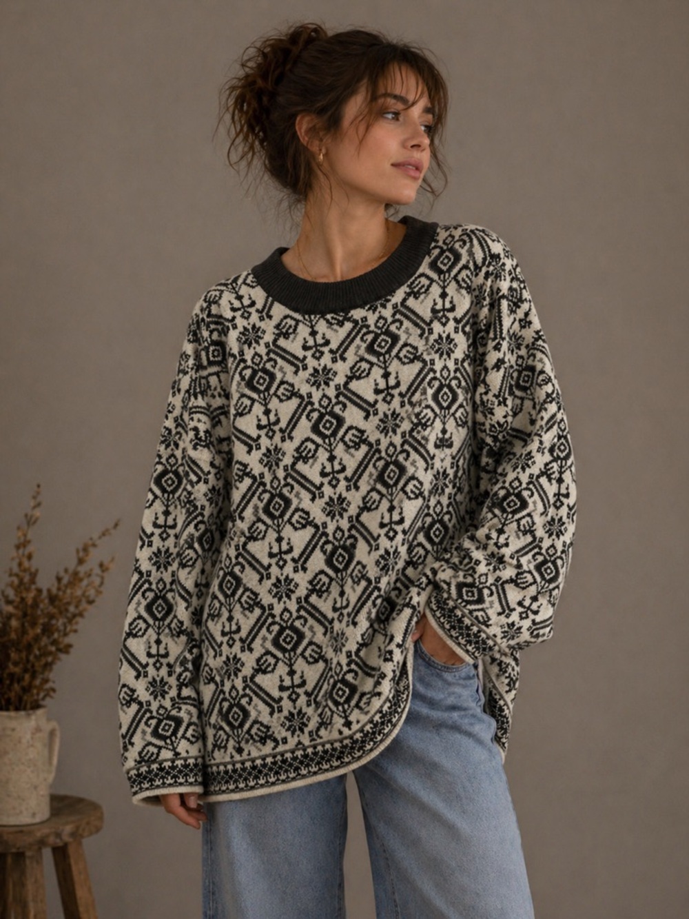 Vintage Black and Cream Patterned Knit Sweater